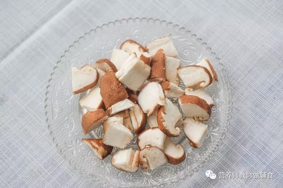 宝妈喝什么汤可以增强宝宝免疫力,增强抵抗力的宝宝爱喝冬季果汁