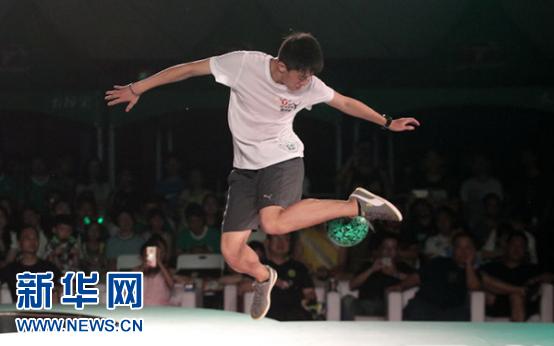 必看的经典足球比赛,特别好玩的足球