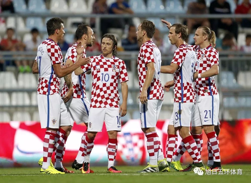 坚韧的斯拉夫人和神奇的门将之夜