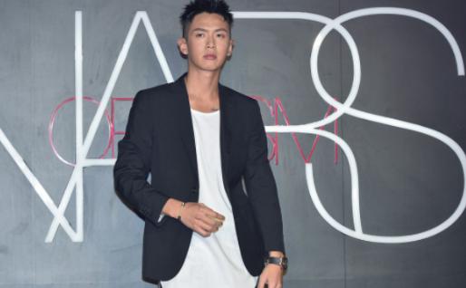 柯震东彩妆品牌,柯震东美妆品牌