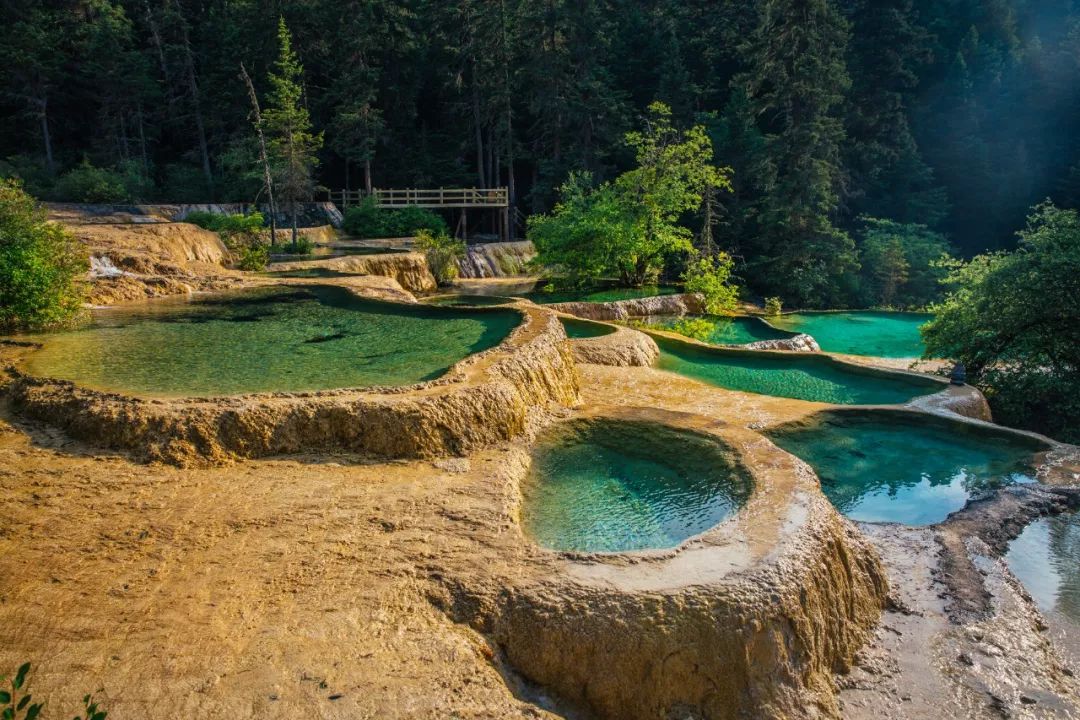 避暑黄龙洞,清凉避暑游