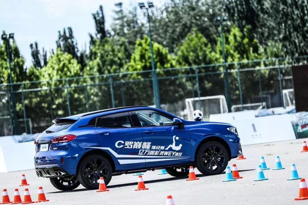 从优秀到领袖的蜕变,从优秀走向卓越从管理走向领导