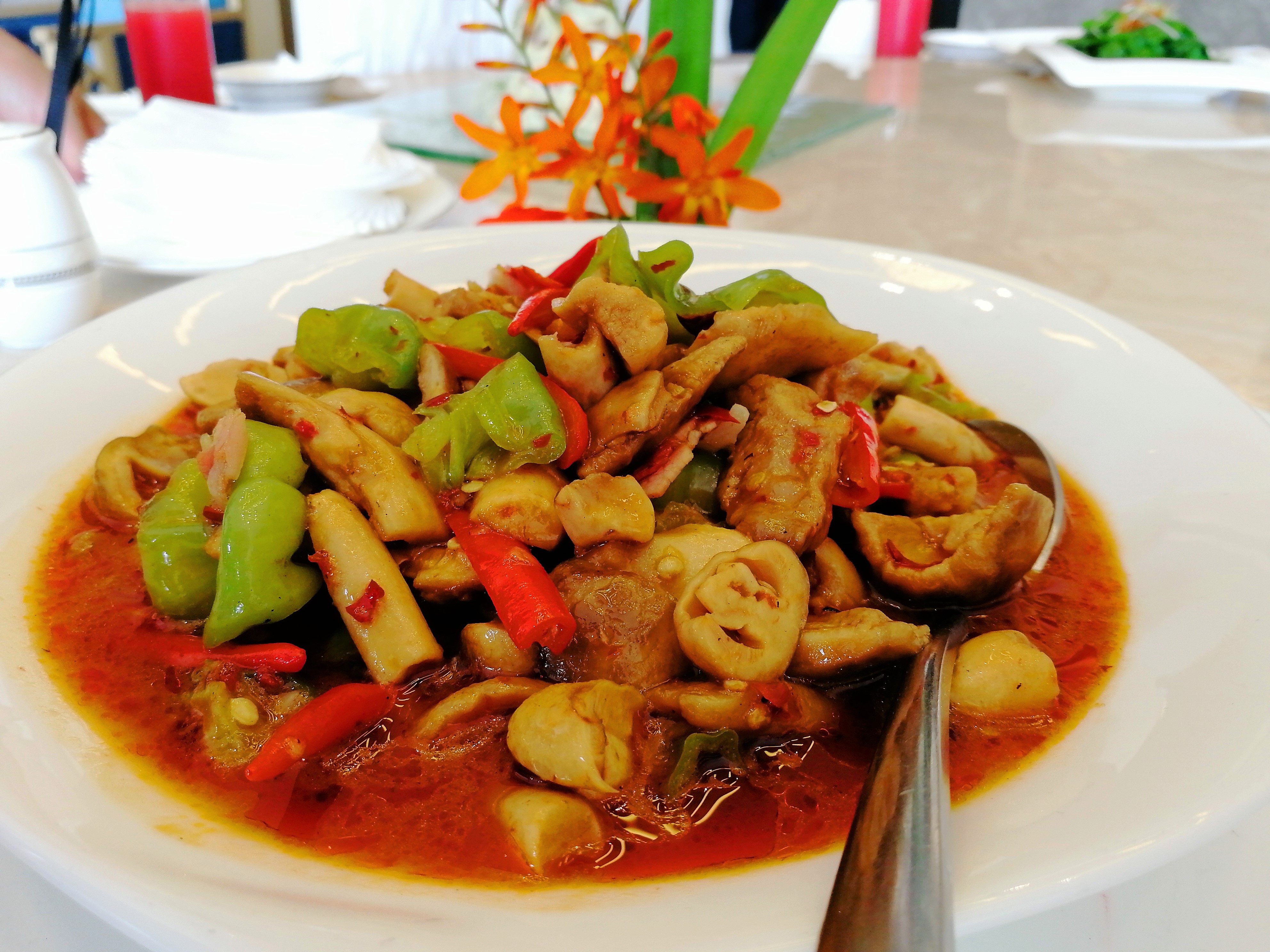 看花海，泡温泉，吃美食，这样的度假风你爱不爱？