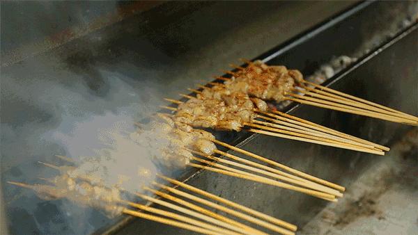 用一串炭火烤望京小腰就征服食客,一串小腰就征服株洲人