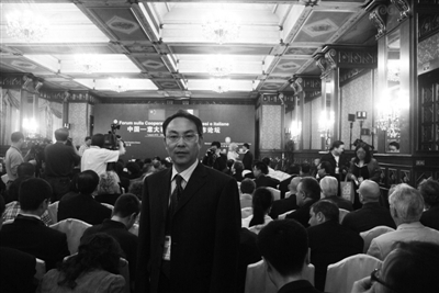 涓ゆ鍑哄浗,涓ゆ鍑哄浗缁忓巻