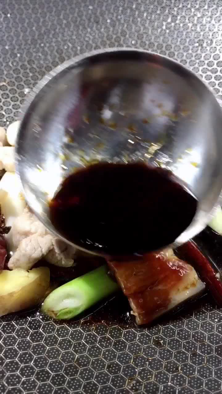 草鱼炖豆腐怎么做好吃又简单图片,草鱼炖豆腐汤正宗做法