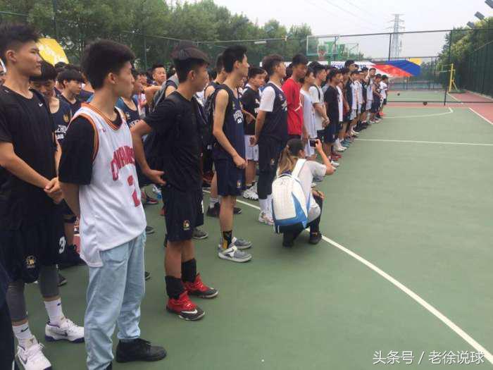 詹姆斯的一项成就,詹姆斯生涯首秀对阵