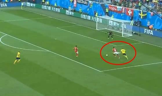 世界杯央视直播解说最新,世界杯尴尬一幕