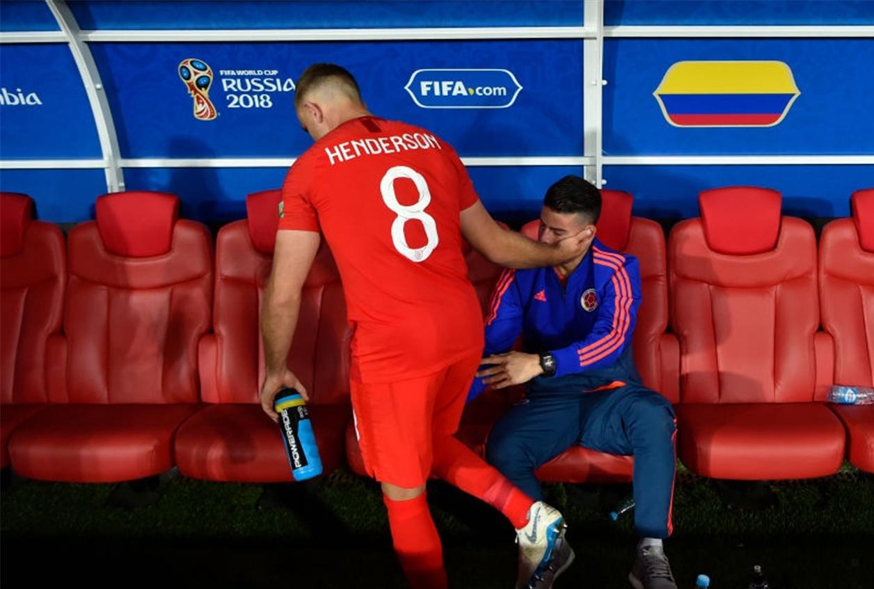 哥伦比亚的伤心片段,哥伦比亚j罗替补上场全场欢呼