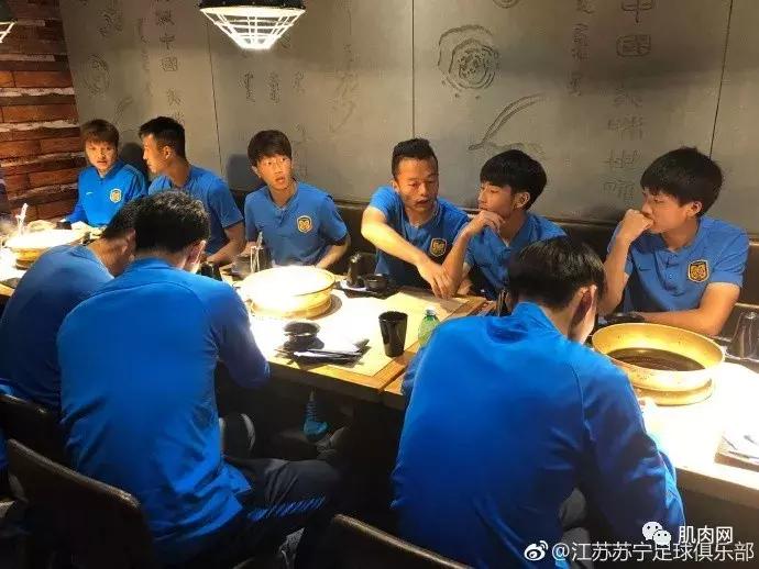 国足伙食曝光,国足饮食曝光图片