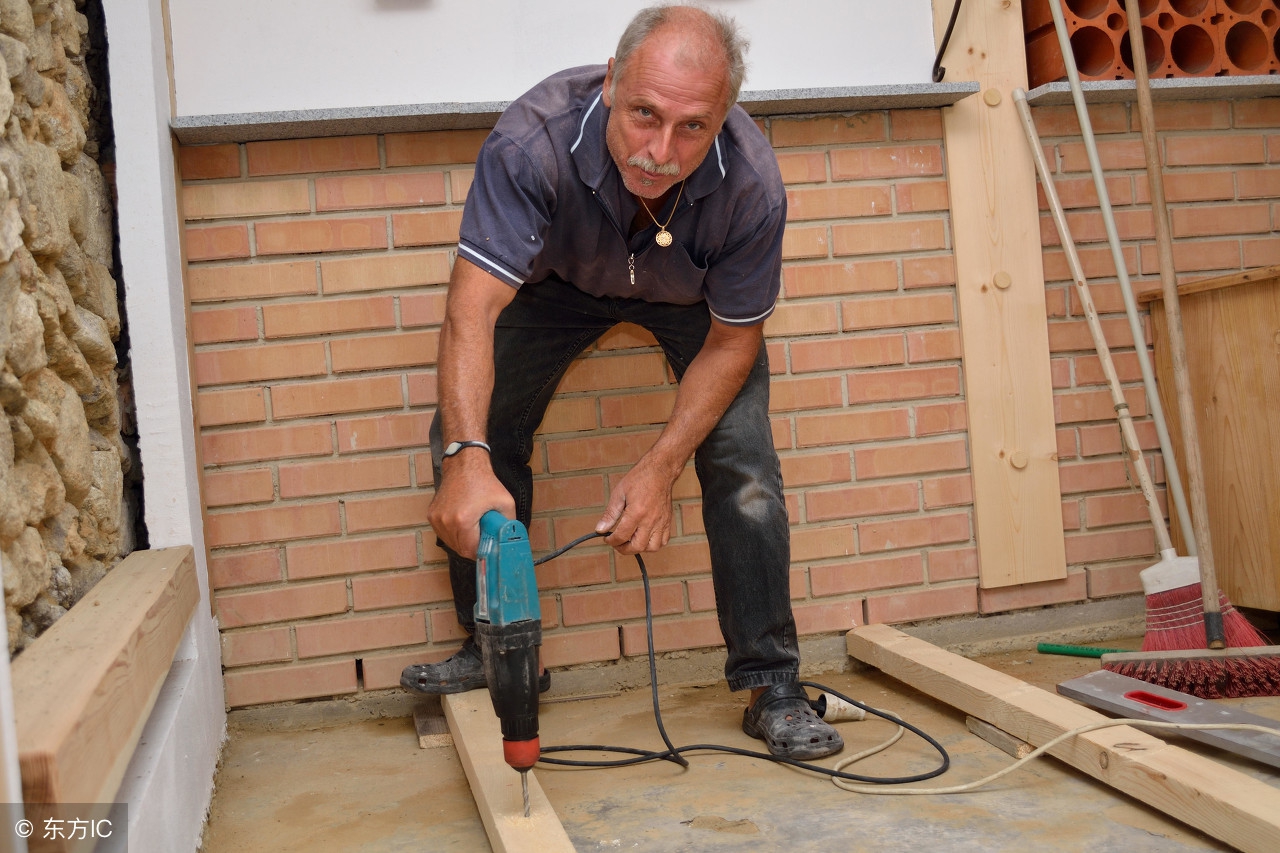 冲击钻原理及讲解,博世冲击钻拆卸步骤结构详细图