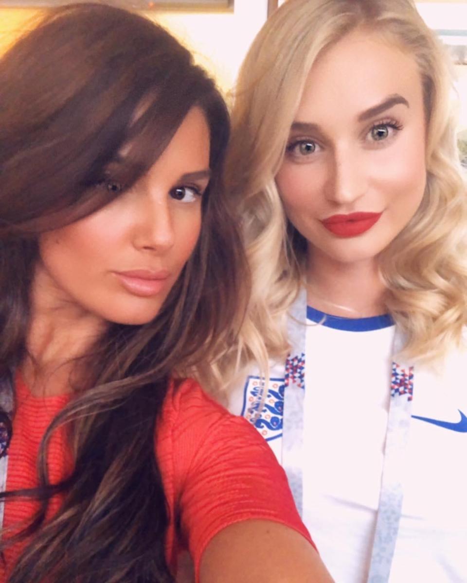 世界杯英格兰太太团在卡塔尔血拼,世界杯英格兰太太团来袭