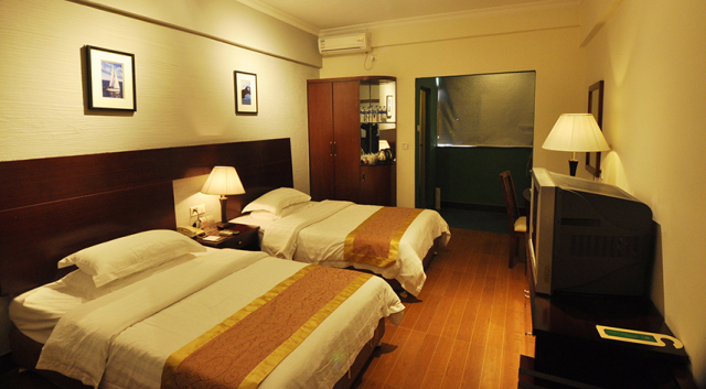 清远佛冈聚龙湾温泉,暑期聚龙温泉