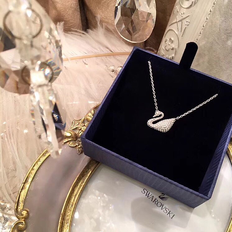 施华洛红天鹅项链,施华洛时尚白天鹅项链