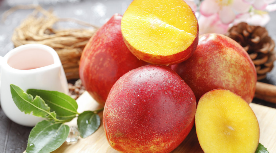 桃子怎么分脆桃还是软桃,成熟桃子的鉴别方法