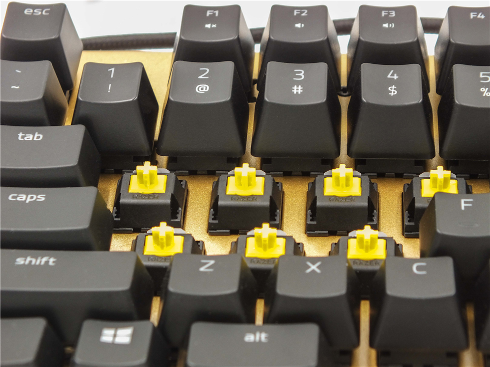 razer雷蛇黑寡妇蜘蛛v3粉晶键盘,razer黑寡妇蜘蛛x竞技版机械键盘