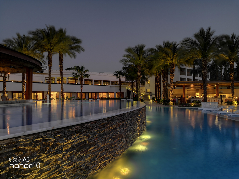 荣耀10gt版发布,荣耀10与荣耀gt