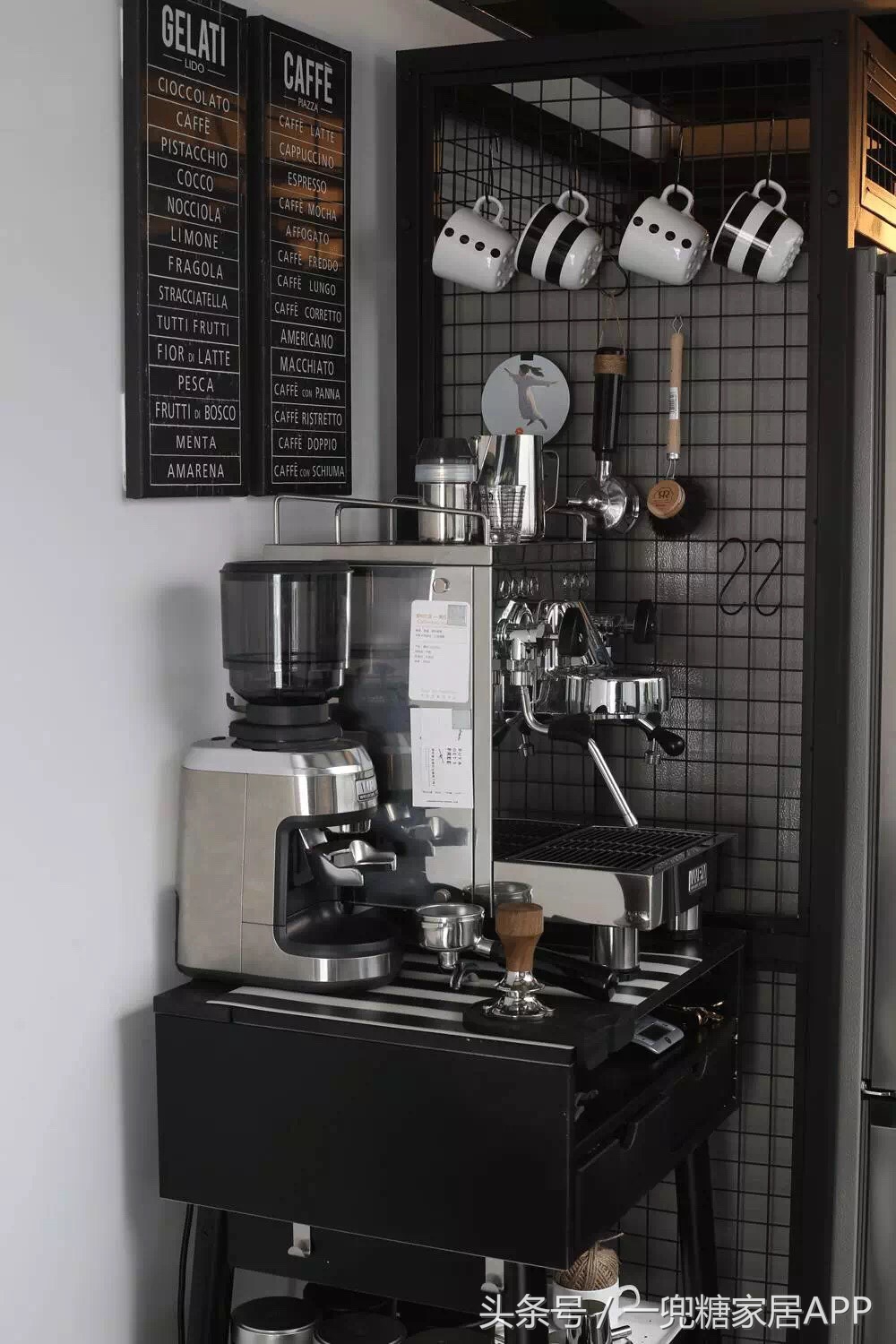 小姐姐爱上暗黑Loft，盖房之外，会了所有技能（附心得经验）