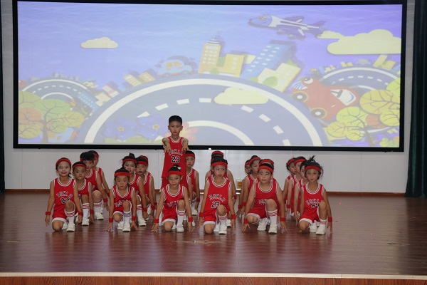 庆华幼儿园举行大班毕业典礼,瑶沟中心幼儿园大班毕业典礼