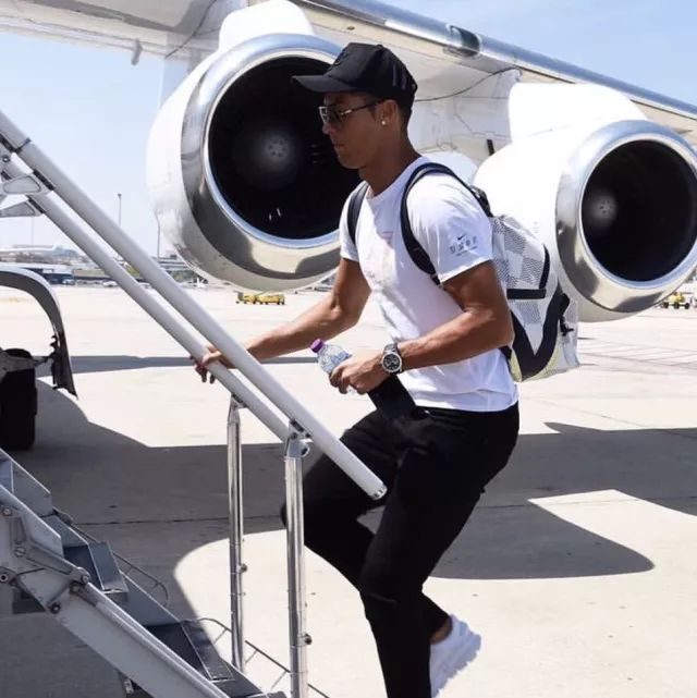 看球我是认真的,看球我们是认真的吗