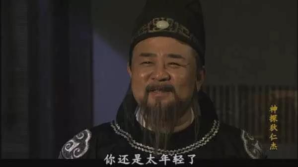 报吉他课和自学吉他的区别在哪儿,学吉他一定要上吉他班吗