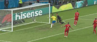 内马尔回到家里,内马尔回家