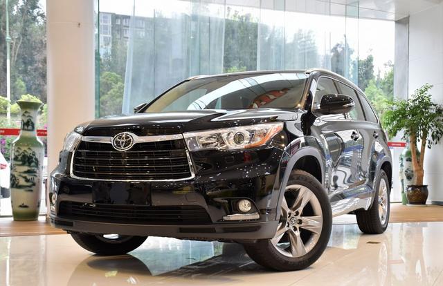 天天被吊打的汉兰达,被suv碾压两次