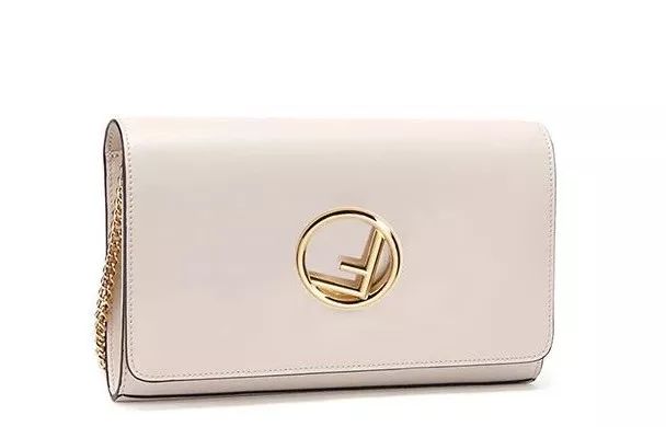 链条包百搭推荐,链条包适合什么穿搭