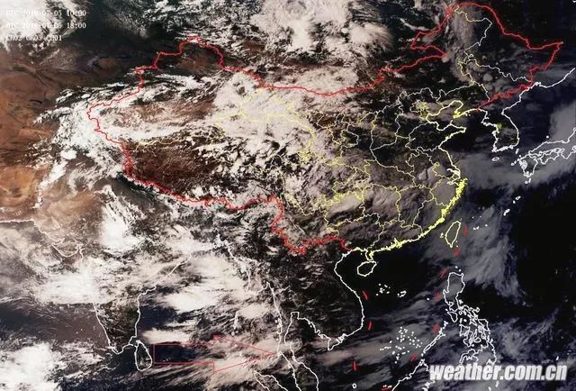 游船侧翻2人遇难,泰国普吉游船倾覆事件