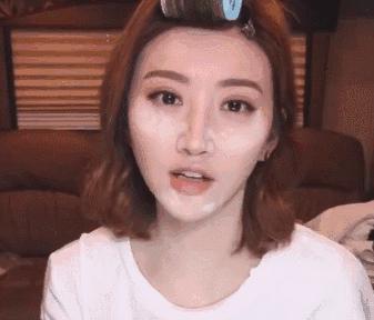 夏天出汗脱妆用什么补妆,夏天出汗多用什么定妆不脱妆