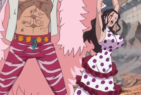 海贼王：最惨的六个*奴女**隶，一个被*躏蹂**十年，一个死了还要被糟蹋