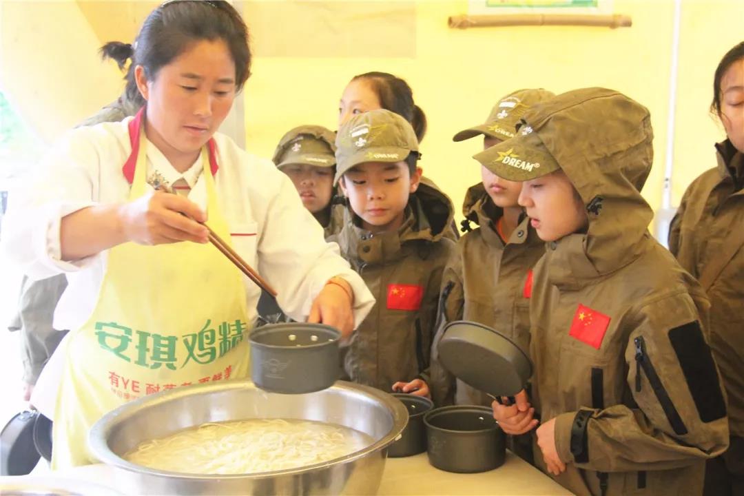 爱的本质是自由原唱,爱的本质是自由是勇敢