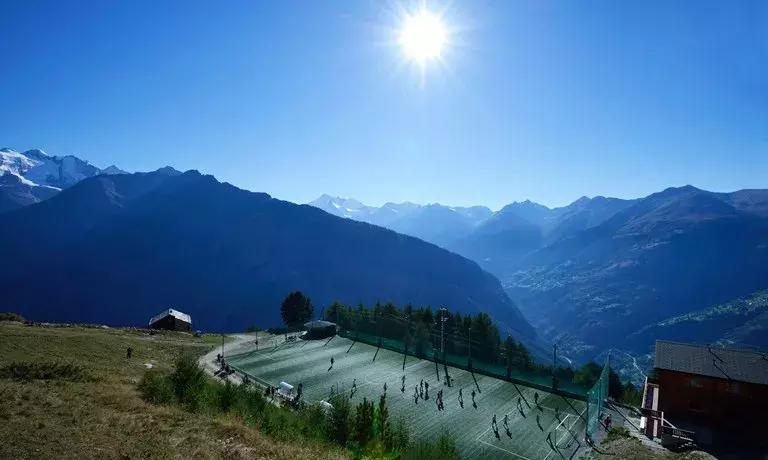 目前世界上最好的足球场,国内有没有像欧洲一样的足球场