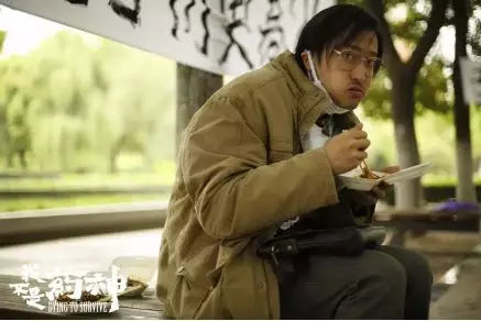 我不是药神哭出了声,我不是药神死了几个人