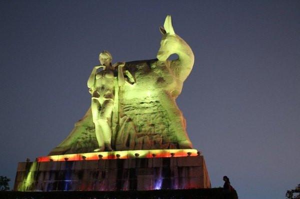 潍坊到三亚旅游攻略7天6晚旅游团,三亚自由行吃住攻略