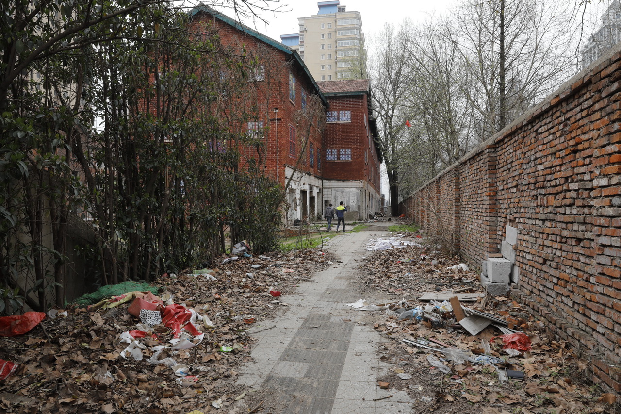 一冶机关大院的红房子,大武汉大院子别墅