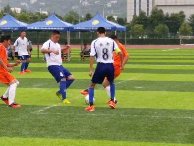 青羊特奥，融耀我心！让我们一起为青羊“新青年”打call