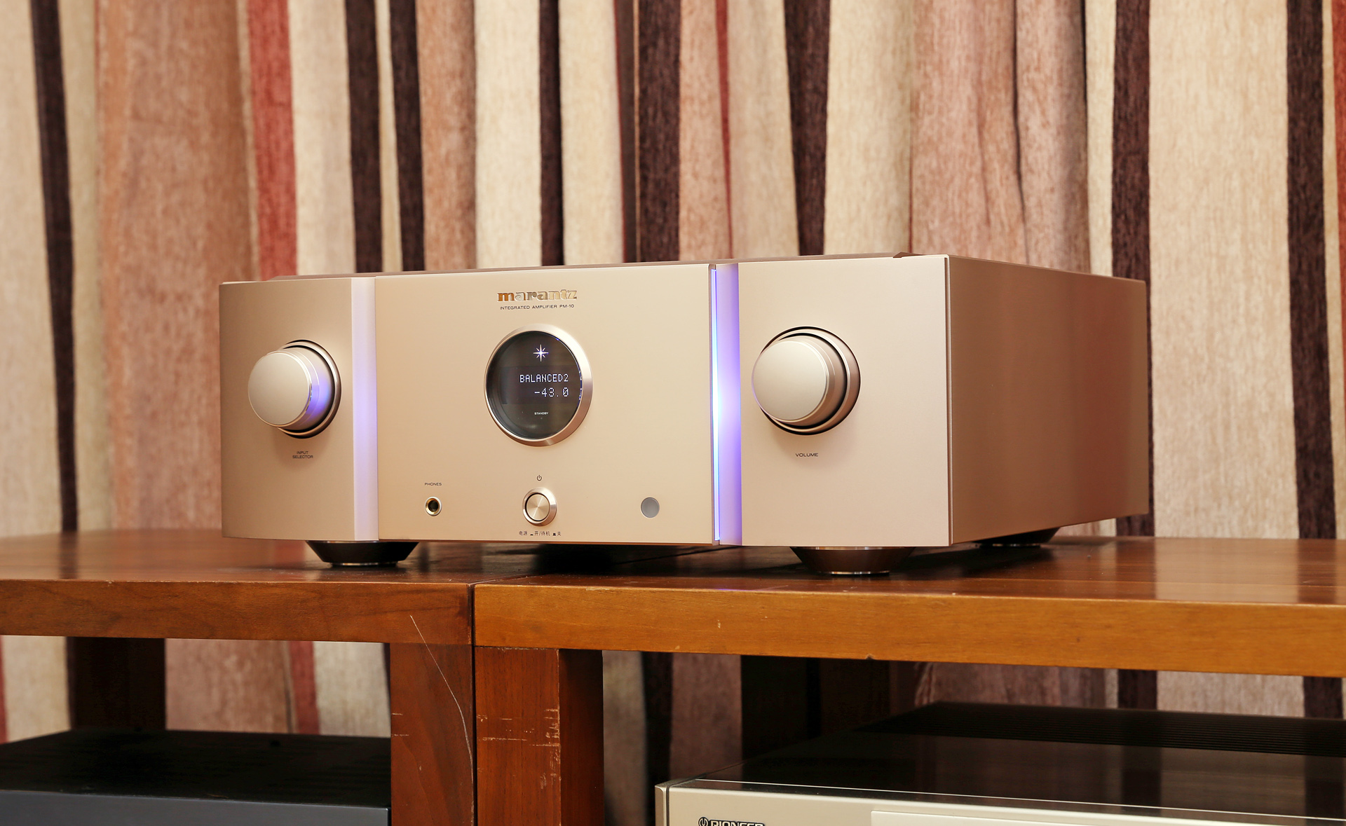 马兰士hifi合并功放推荐,马兰士旗舰合并功放机