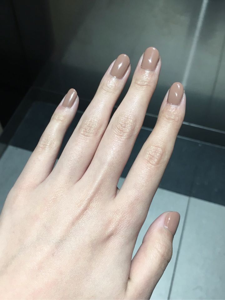 指甲油怎么涂才美丽又亮,适合一年四季都可以涂的指甲油