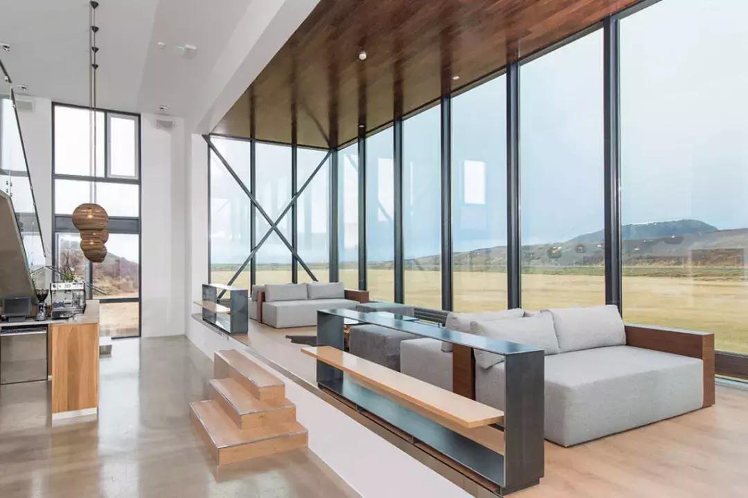 冰岛足球的风格,冰岛室内足球场