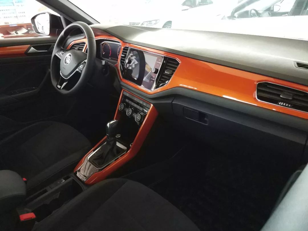 1.2t速腾和1.4t宝来怎么选,宝来1.4t和速腾1.4t变速箱一样么