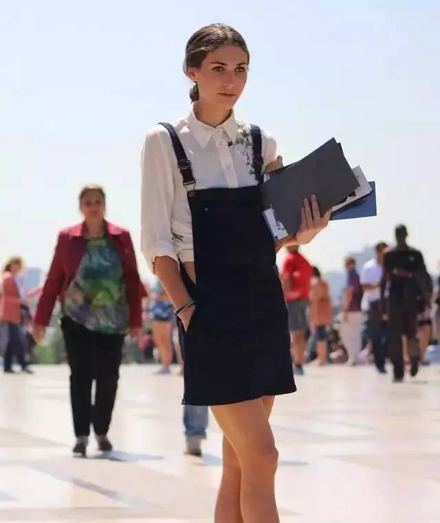 夏天衣服比较透怎么办,夏天衣服太透