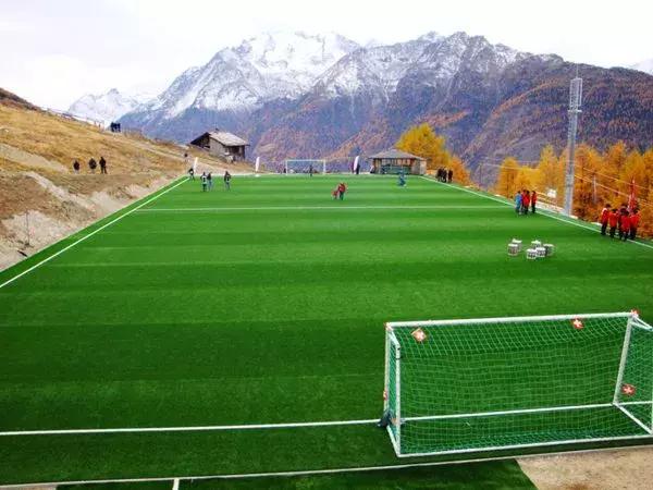 世界上最好的10个高尔夫球场,世界上著名的球场