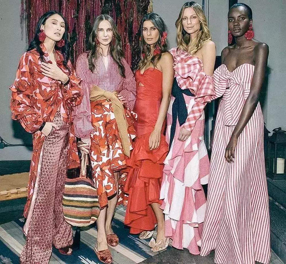 早知道女生版,减龄显脸小的时髦发型甜美感十足