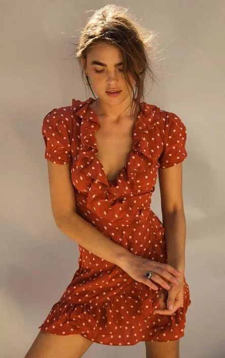 ins穿搭博主女生小个子,18岁ins风穿搭