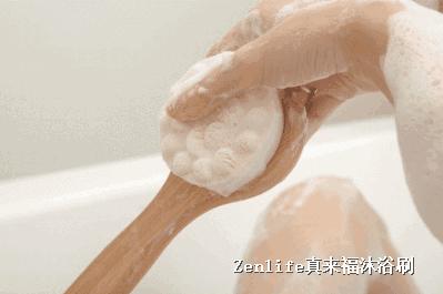 这辈子的澡都TM白洗了！