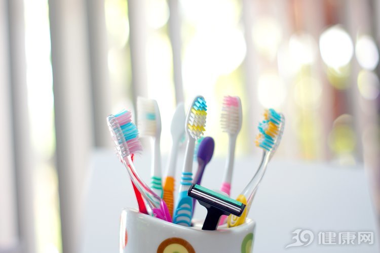 用什么刮胡子安全,用胡子刮胡子的步骤