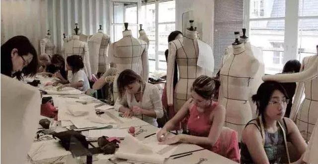 学服装设计有前途吗好不好找工作,学服装设计前途怎么样