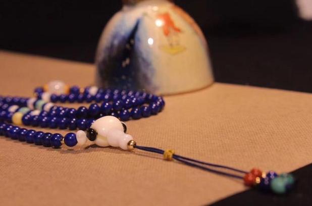 好的青金石不发白,好的青金石什么价格及图片