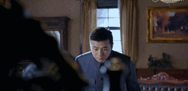 《奋斗》十一年,依然在奋斗的大龄失意愤青“华子”